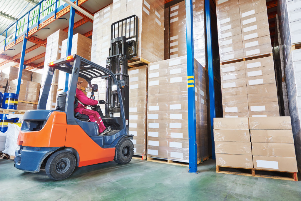 shipping forklift warehouse